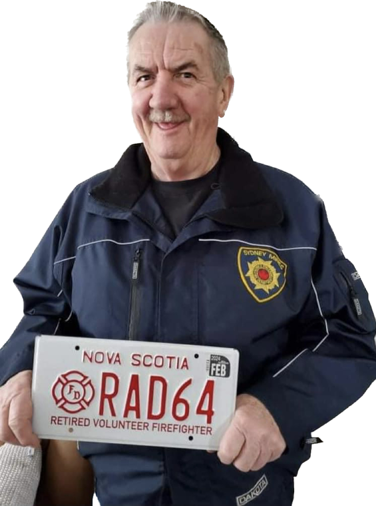 Barry D MacIntyre